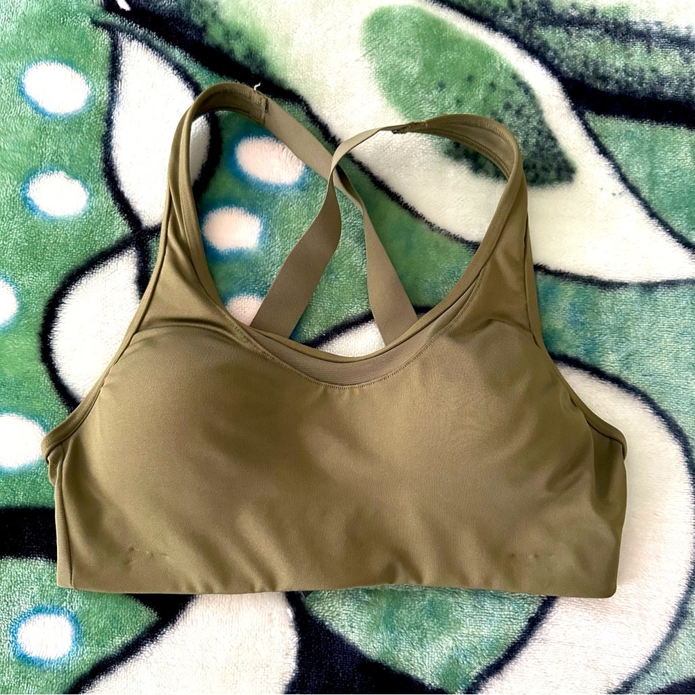 Pink sports bra size S olive green